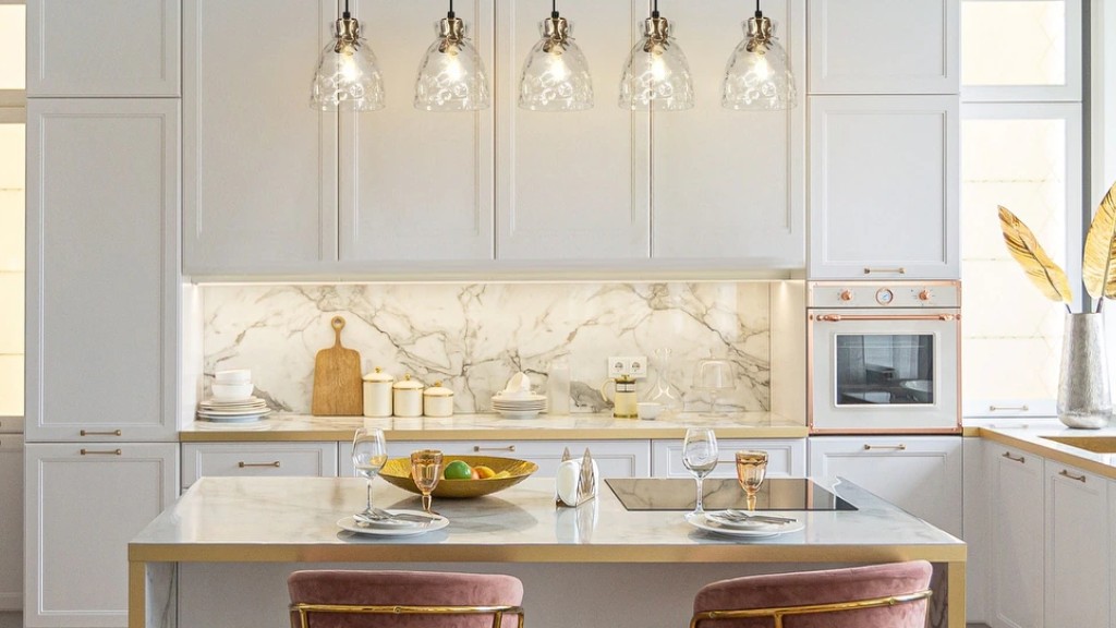 Luxury White and Gold Kitchen 