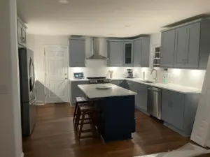 Daphne Davis kitchen with BWC cabinets - photo 2
