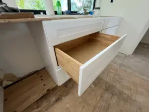 Zack Love kitchen with BWC cabinets - photo 3