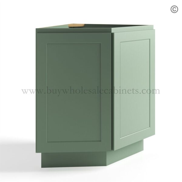43 jade shaker closed base end cabinet bec24